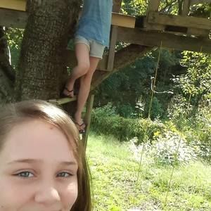 Meet your Posher, Brooklyn